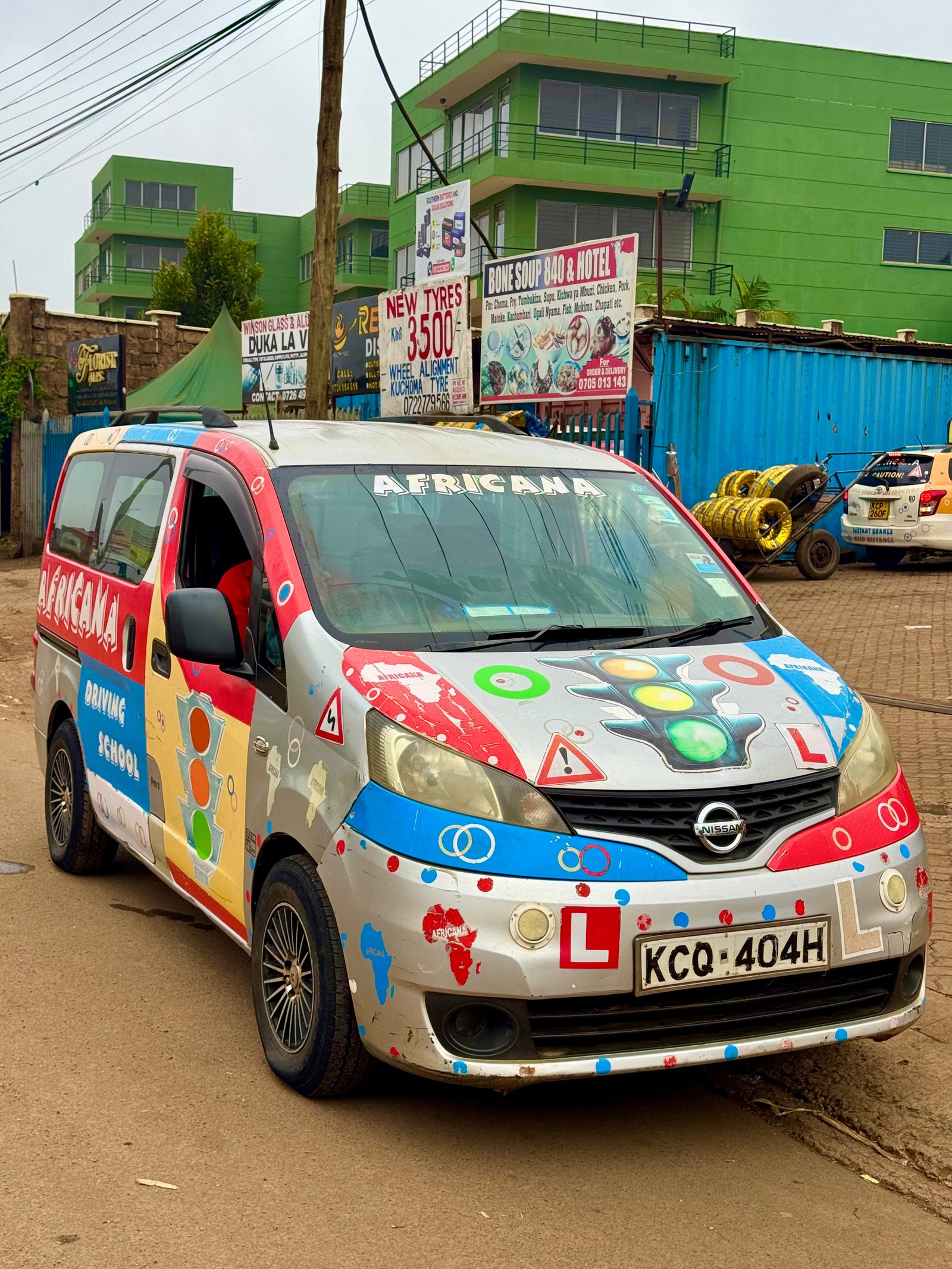 Nissan NV200